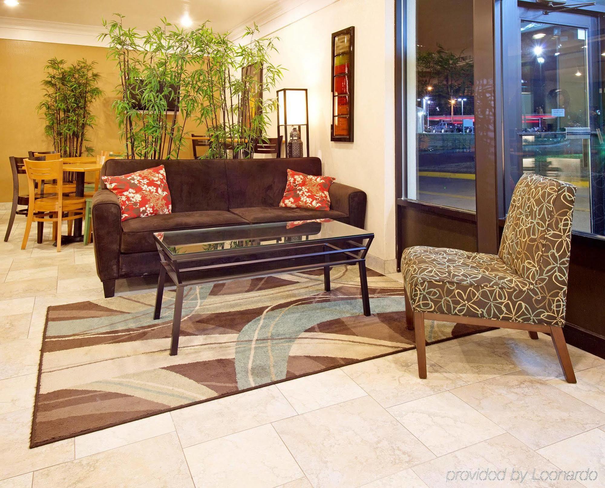 Urbandale Americinn By Wyndham Johnston Des Moines מראה חיצוני תמונה